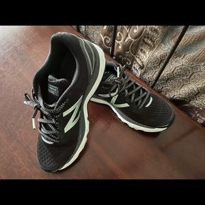 New Balance Women’s Solvi Athletic Shoes-Black